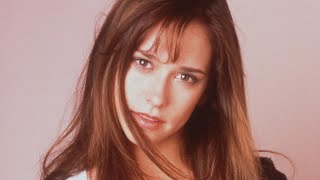 The Real Reason You Don&#39;t Hear About Jennifer Love Hewitt Anymore
