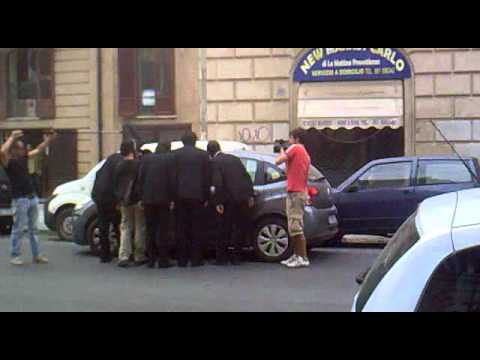 le iene malerbe a palermo in corso pisani da cartucciamania.mp4