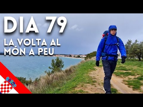 La pluja em persegueix. Dia 79 de La Volta al Món a Peu 