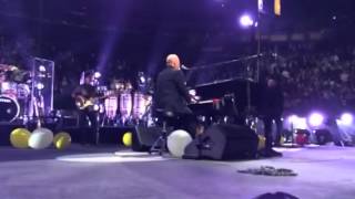 Billy Joel- hard day&#39;s night