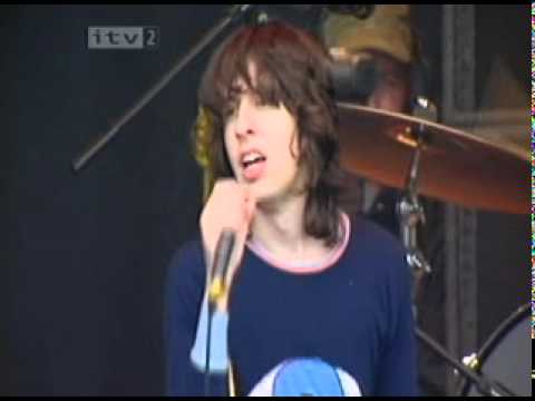 The Moldy peaches - I forgot (live)