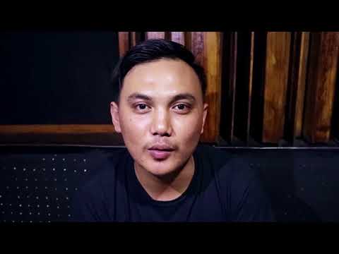 Straight Outta Serang | Lal De Castro