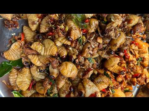 • Extreme Street Food in Cambodia – Fried Palm Weevil Larvae!