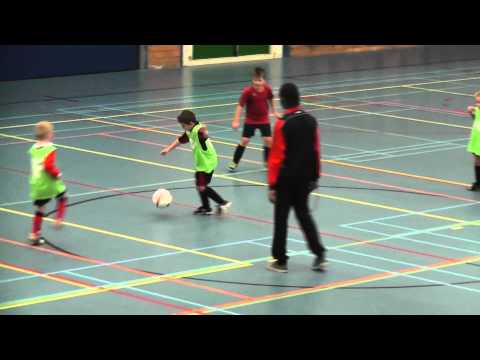 Slikkerveer F pupillen zaalvoetbal toernooi(5)