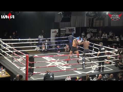 Leandro Dikmoet vs Rio Richardson