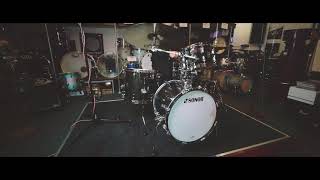 Video thumbnail for Sonor AQ2 Safari Drum Kit by Peter Lewis