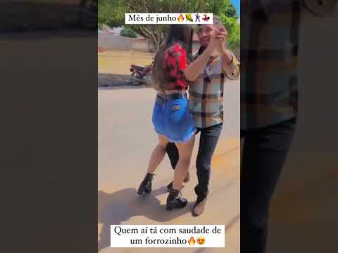 CASAIS DANÇANDO FORRO - AMOR DE RAPARIGA