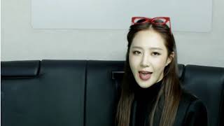 Yuri 유리 - ENG SUBS C'est La Vie Live (Moving Studio version)