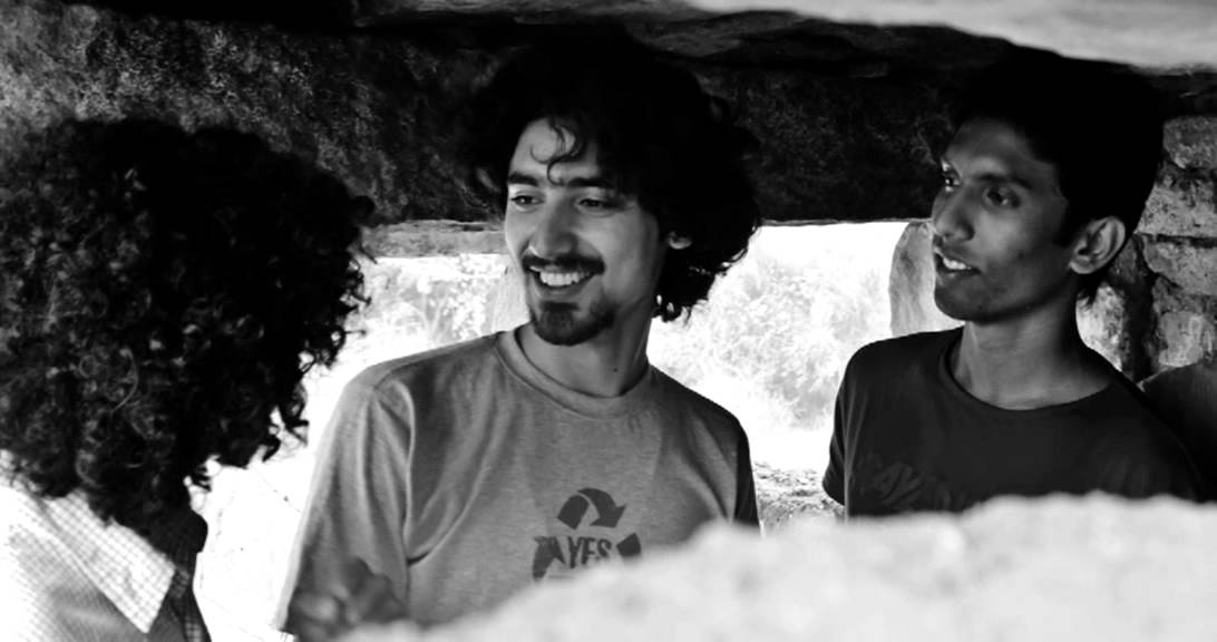 Dil Khush Lyrics | Behosh (Album) | Khalid Ahamed | Parvaaz