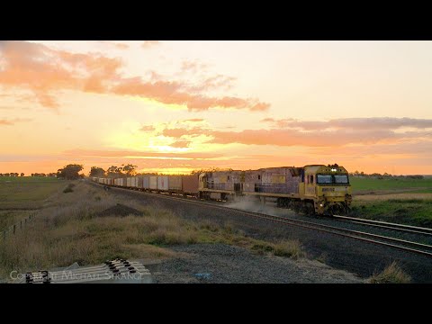 4PM6 Pacific National Container Freight Train At Sunset (10/8/2024) - PoathTV Railways In Australia
