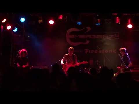 MIKROSCHREI Live @Cologne JUNGLE – 4