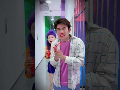 Rumi is being chased by zombies #Anime#trending #funny #ytshorts #cosplay