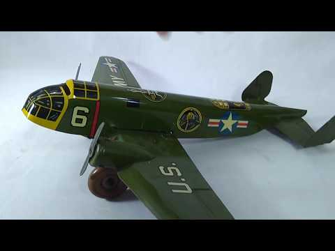 Brinquedo antigo Avião bombardeiro de guerra a corda, exército americano US Army Marx Toys