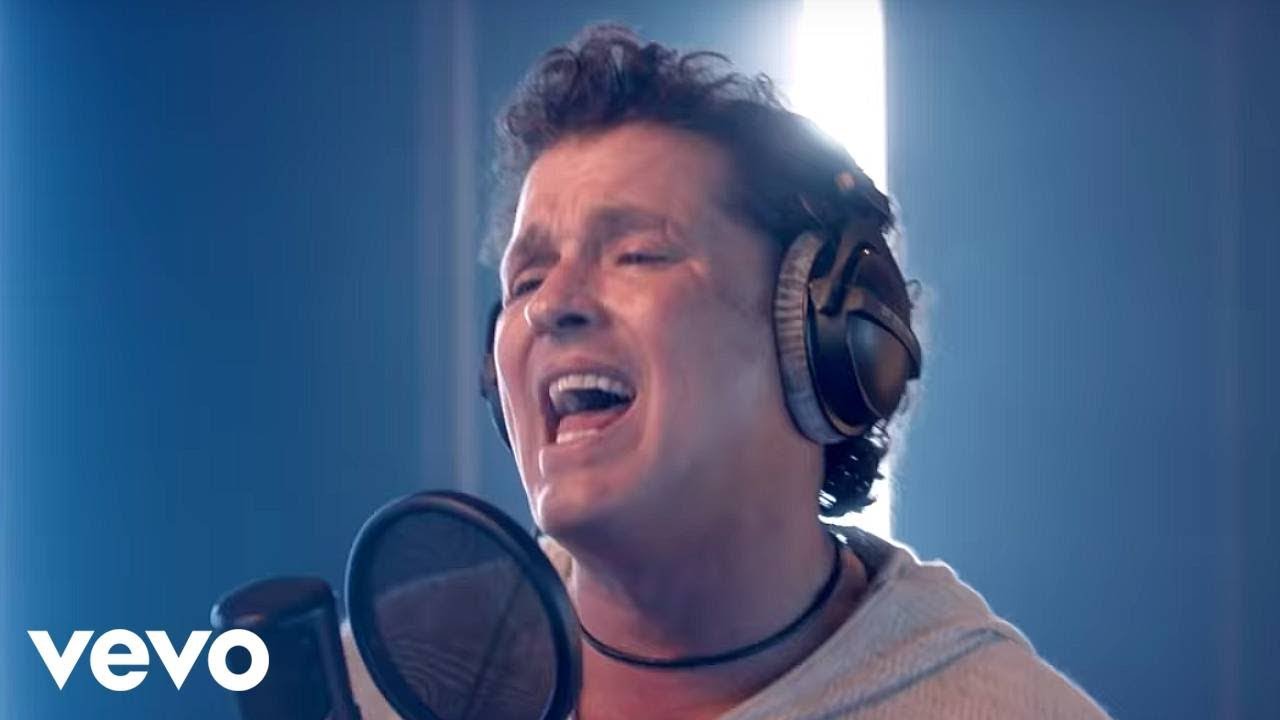 Carlos Vives — Nuestro Secreto
