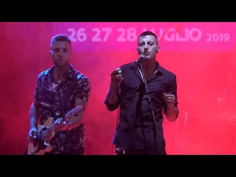 Red Light Band   Look at That