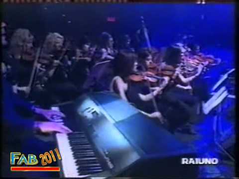 Iskra Menarini - Calling You