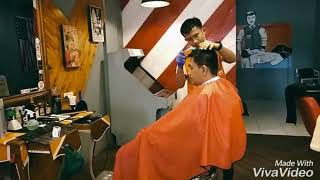 preview picture of video 'Barber Tatang in action'