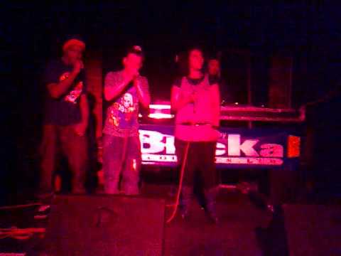 The KollekTive performin HAPPY REMIX at jabezclegg