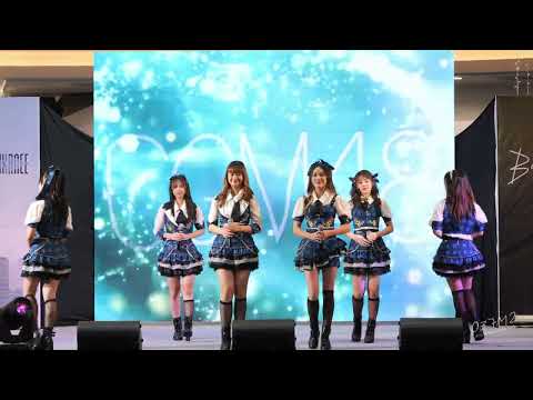 BNK48 x CGM48 @ 48TH Roadshow Mini Concert [Full Fancam 4K 60p] 221106