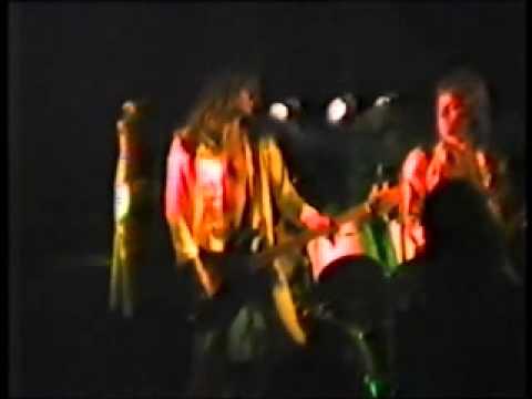 EARTHWORX - Silent Knight - live(1982).wmv