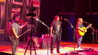 All That We Let In by Indigo Girls (Emily Saliers, Amy Ray, Lyris Hung) Collinswood NJ 12/9/23