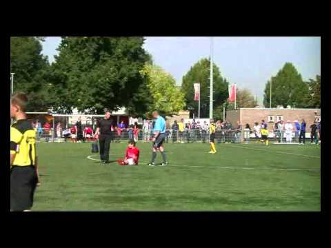 DVO D1 - VVV Helmond Sport D1, Prt 3/6