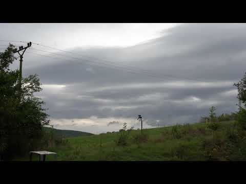 Prechod studeného frontu - Uhrovec, SLOVAKIA - 25.09.2020 (4K)