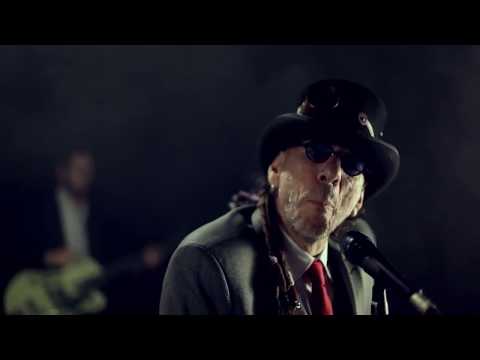 El Drogas - En punto muerto (Videoclip Oficial)