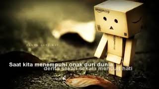 Download lagu Tersenyumlah Wahai Hati Yang Bersedih mp3 Download lagu Tersenyumlah Wahai Hati Yang Bersedih mp3
