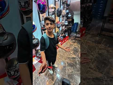 Ahmet’e yeni kask aldık @vizör dükkanı instgram #reklam