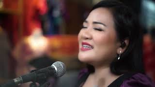Download lagu Averiana Barus - Bulan Purnama Raya ( Live Record) mp3