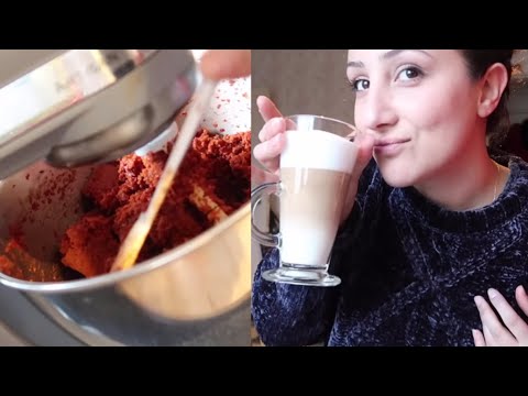 WHO MAKES BETTER COFFEE! FOOD PROCESSOR AND MAKING RAW MEATBALLS (DAILY LIFE IN LONDON)