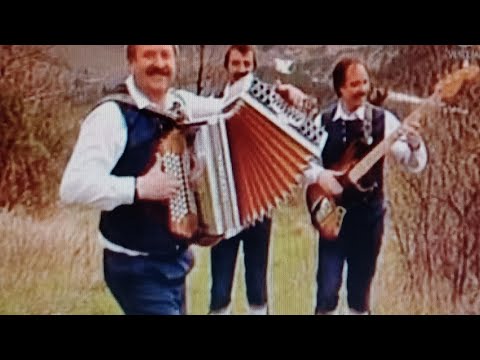 M.K. V naši  kantini  (Ansambel  Ottavija Brajka)