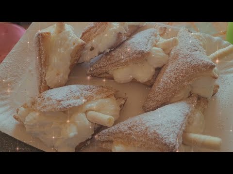 Triangolini di sfoglia con crema al cocco facili e veloci