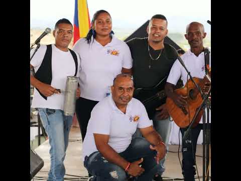 El Combo De Mulalo - No Es Mi Problema