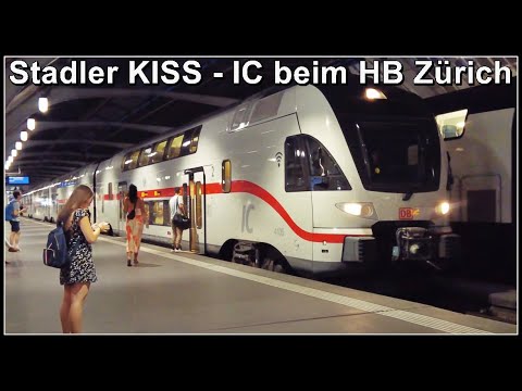 Ein Stadler KISS IC der Deutschen Bahn beim HB Zürich | Stadt Zürich | Schweiz 2023