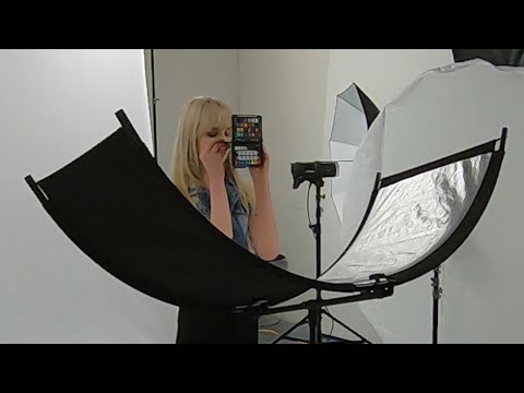 How to get amazing Headshots with @WestcottLighting Eyelighter,@profoto D2 with 5 foot Octa - Set 1