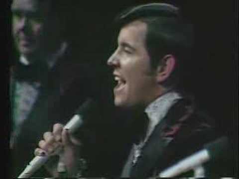 Vestal Goodman & Johnny Cook - Looking For A City