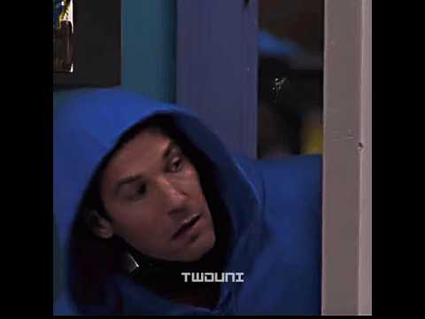 Scott Lang Becomes Small at School🤣 #shorts #marvel #scottlang #antman