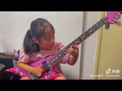 shred guitar！ 8 years old girl