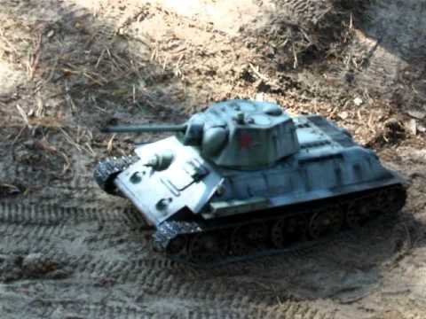 T-34/76, Leopard 2A6 und KV-1 im Massstab 1:16 in Finowfurt am 04.09.2010 bei Berlin