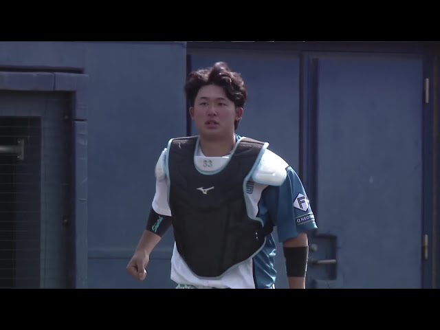 【ファーム】ファイターズ・進藤勇也 打球の行方を見逃さず一直線に落下点へ入りナイスキャッチ!! 2025年5月5日 北海道日本ハムファイターズ 対 東京ヤクルトスワローズ