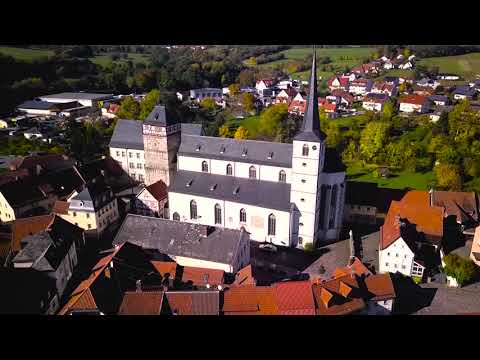 Rhön Drohne - Drohnenflug über Bischofsheim an der Rhön / 1080p