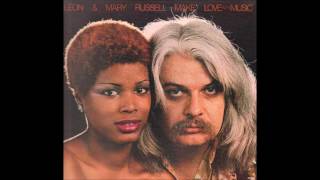 Leon & Mary Russell  - Joyful Noise