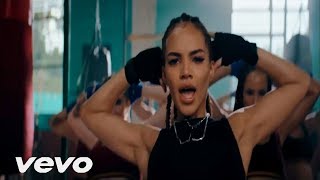 Leslie Grace &amp; Farina - Lunes a Jueves ((intro))