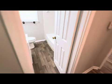 1045 Waverly Street property video