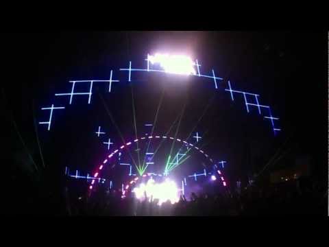 Maor Levi playing "True Emotion" by Hardrock Sofa live at Lucky 2013 in Seattle, WA