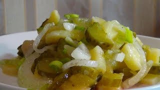 Смотреть онлайн Готовим салат из картофеля с маринованными огурчиками