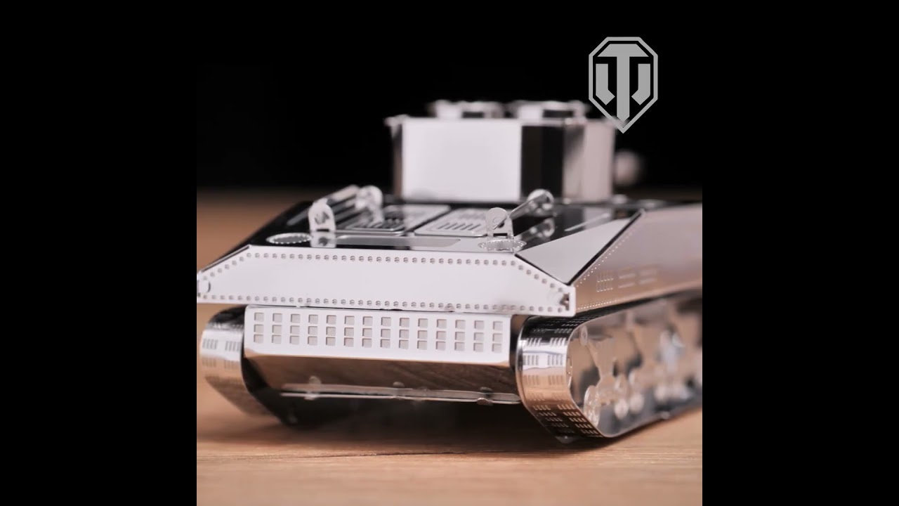 Oceľová stavebnica tank M4 Sherman