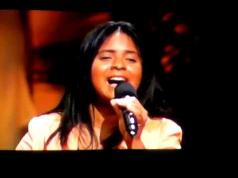 Sarah Vargas - Eres mi Protector (En Vivo desde 3ABN Latino)